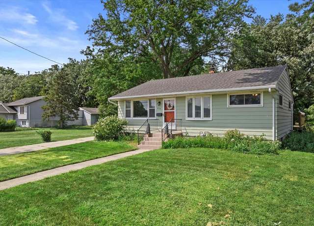 Property at 456 W Delavan Dr, Janesville, WI 53546, 2 beds, 2 baths