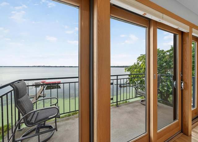 Property at 4101 Monona Dr #302, Monona, WI 53716, 2 beds, 2 baths