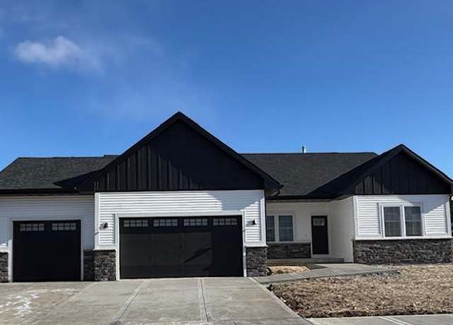 Property at 4830 Sumpter Dr, Milton, WI 53563, 4 beds, 4 baths