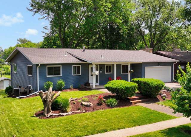 Property at 1511 Middleton St, Middleton, WI 53562, 4 beds, 2.5 baths