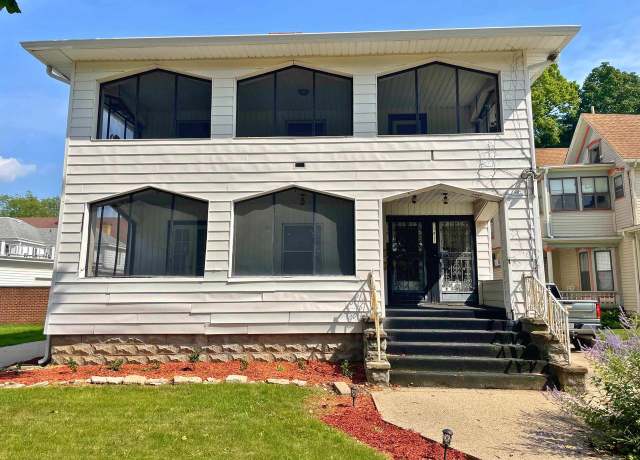 Property at 715 Bushnell St, Beloit, WI 53511, 4 beds, 2 baths
