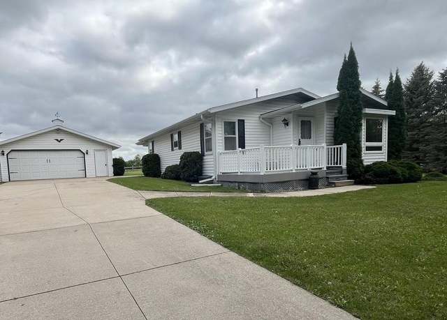 Property at W853 Klondike Rd, Berlin, WI 54923, 3 beds, 2 baths