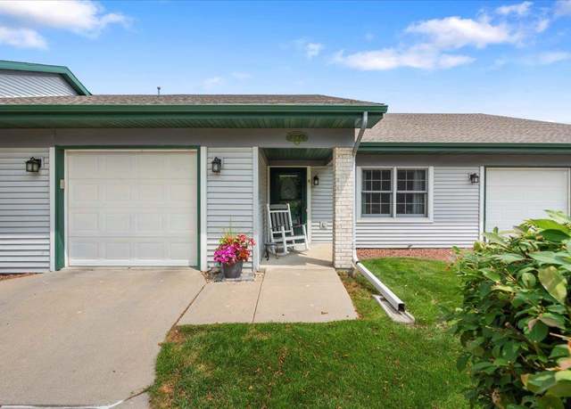 Property at 209 E Parkview St Unit C, Cottage Grove, WI 53527, 3 beds, 2 baths