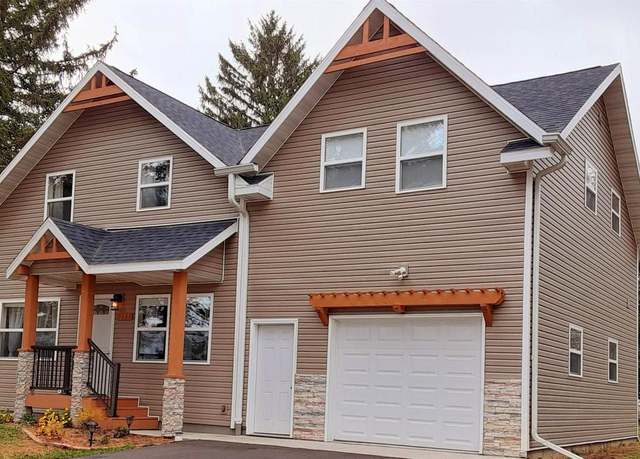 Property at 297 Debuhr Ln, Platteville, WI 53818, 4 beds, 3 baths