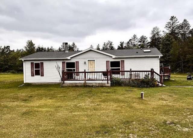 Property at 691 Valley Trl, Nekoosa, WI 54457, 3 beds, 2 baths
