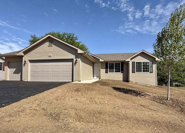 Property at 2151 Christilla Dr, Beloit, WI 53511, 3 beds, 2 baths