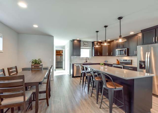 Property at 2619 Wildcat Dr, Fitchburg, WI 53711, 3 beds, 3.5 baths
