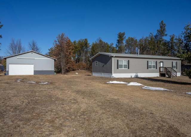 Property at W5664 Castle Rock Dr, New Lisbon, WI 53950, 3 beds, 2 baths