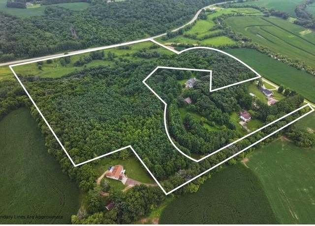 Property at 35 M/L Acres Crist Ln, Darlington, WI 53530