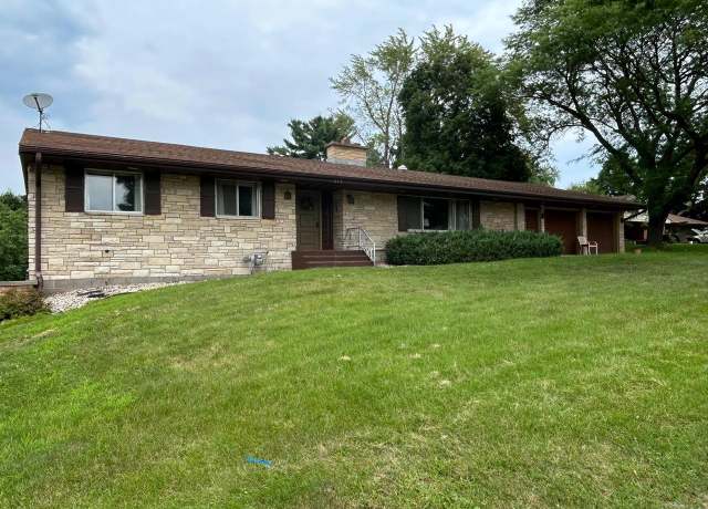 Property at 313 W Elizabeth St, Tomah, WI 54660, 6 beds, 2.5 baths