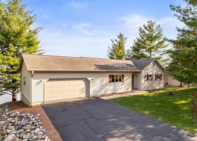 Property at S7214 Camp Lake Wisconsin Rd, Merrimac, WI 53561, 3 beds, 3 baths