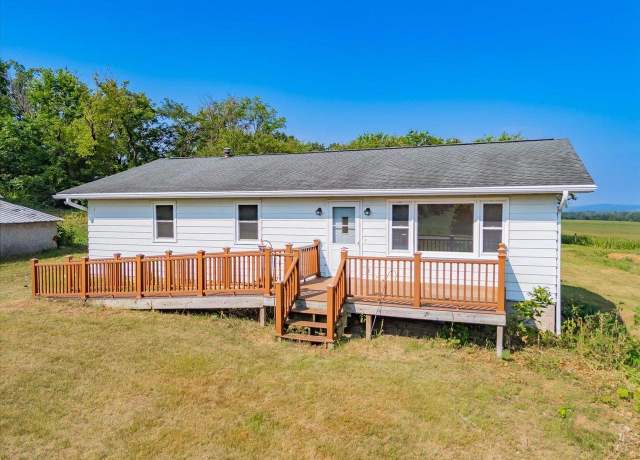 Property at N5303 Dunning Rd, Pardeeville, WI 53954, 3 beds, 1 bath