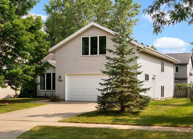 Property at 7005 Parker Hill Dr, Madison, WI 53719, 4 beds, 2 baths