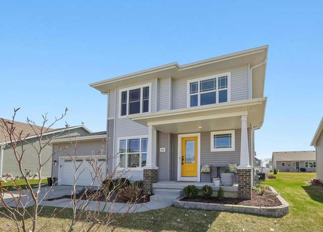 Property at 869 Hawthorn Dr, Sun Prairie, WI 53590, 4 beds, 2.5 baths