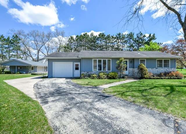 Property at 114 Herwig Ct, Pardeeville, WI 53954, 4 beds, 2 baths
