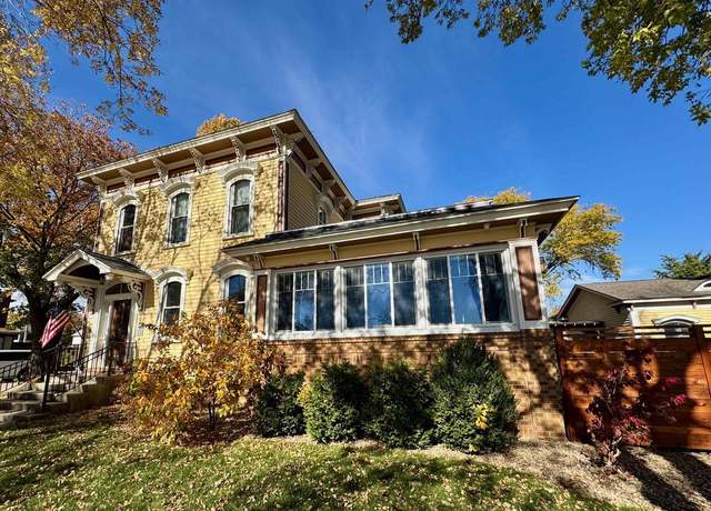 Property at 215 Jackson St, Sauk City, WI 53583, 4 beds, 2.5 baths