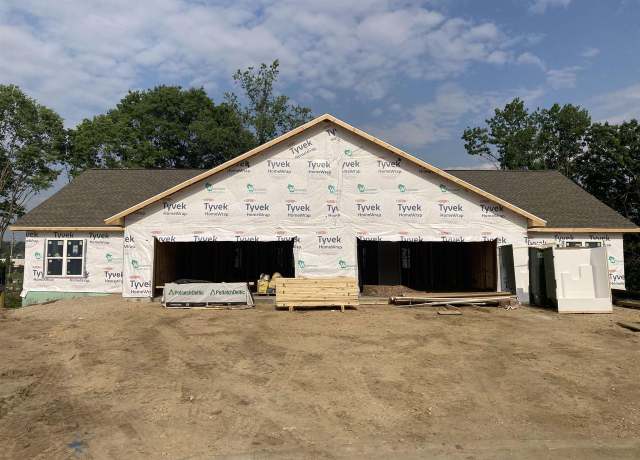 Property at 1044 Armida Ct, Reedsburg, WI 53959, 3 beds, 3 baths
