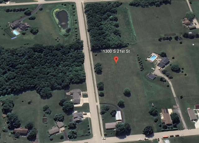 Property at 1300 S 21st St, Prairie Du Chien, WI 53821