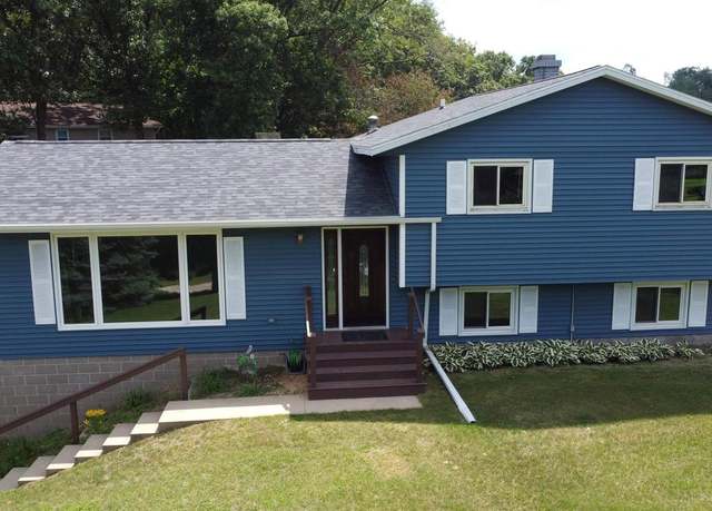 Property at 15165 Hennepin Rd, Tomah, WI 54660, 3 beds, 2.5 baths