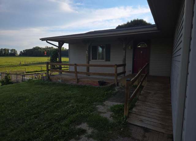 Property at 5609 W Plymouth Church Rd, Beloit, WI 53511, 3 beds, 2 baths