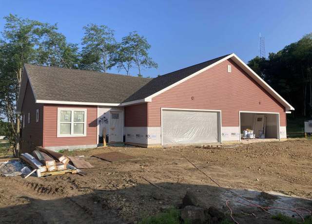 Property at 1079 Armida Ct, Reedsburg, WI 53959, 3 beds, 3 baths