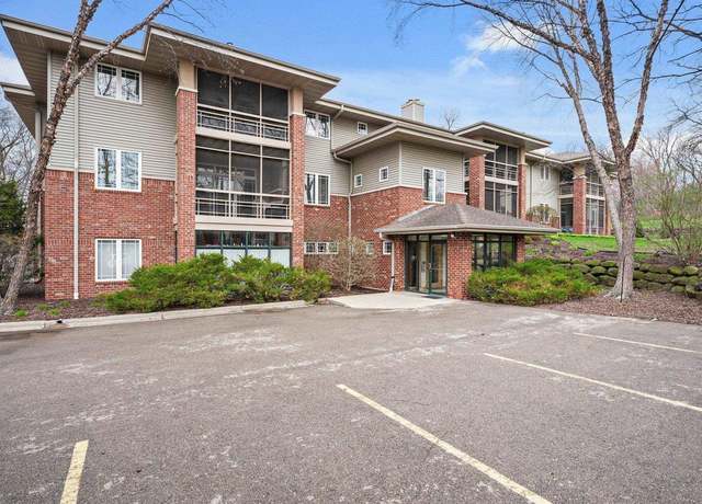 Property at 2820 Mickelson Pkwy #304, Fitchburg, WI 53711, 2 beds, 2 baths
