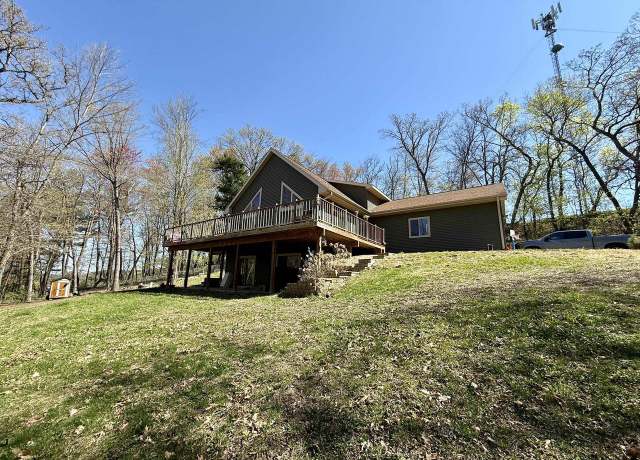 Property at 15486 Holiday Rd, Tomah, WI 54660, 4 beds, 3 baths