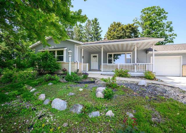 Property at 6592 Whalen Rd, Verona, WI 53593, 3 beds, 2 baths