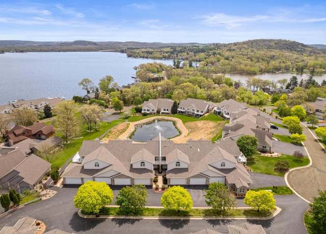 Property at W11550 Island View Ct, Lodi, WI 53555, 3 beds, 3 baths