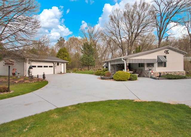 Property at 515 Feather Trl, Nekoosa, WI 54457, 3 beds, 2 baths