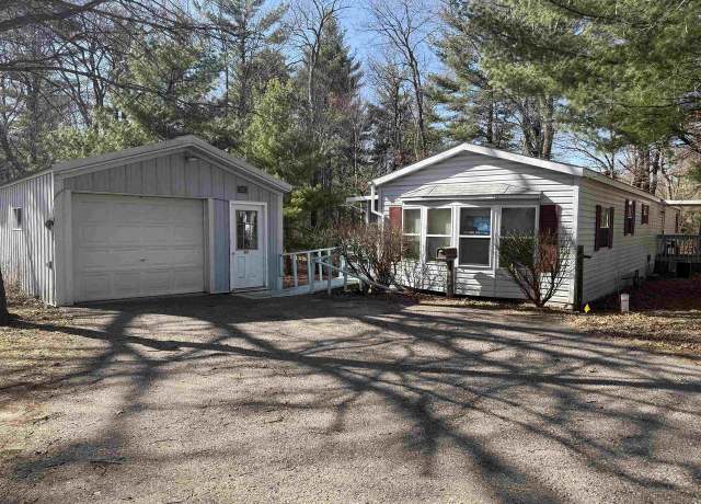 Property at 97 Woodland Dr, Wisconsin Dells, WI 53965, 3 beds, 2 baths