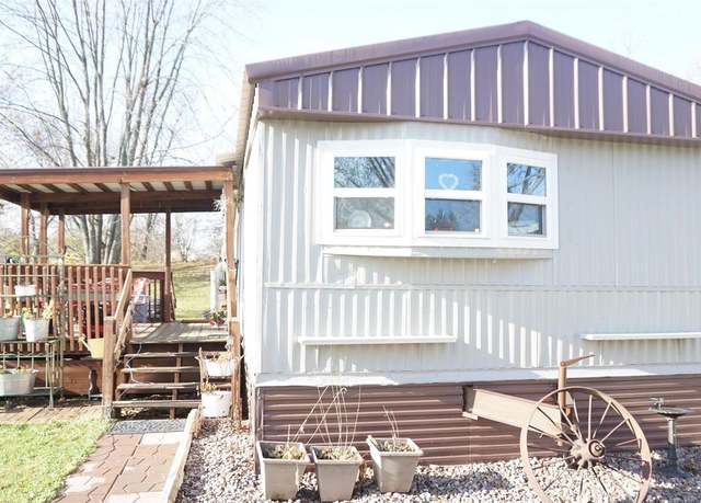 Property at 26 S Syverson Dr, Westby, WI 54667, 2 beds, 1 bath