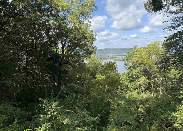Property at 20683 Deer Island View Rd, Eastman, WI 54626