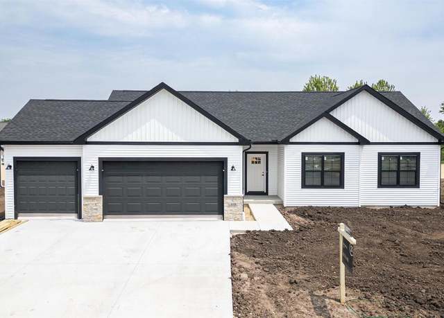 Property at 898 Red Hawk Dr, Milton, WI 53563, 3 beds, 2 baths