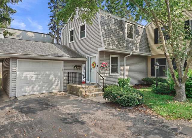 Property at 26 Whitcomb Cir, Madison, WI 53711, 3 beds, 2.5 baths