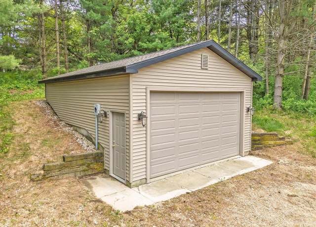 Property at S1366 E Redstone Dr, La Valle, WI 53941