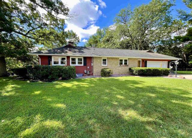 Property at 702 Grove St, Janesville, WI 53545, 2 beds, 2 baths