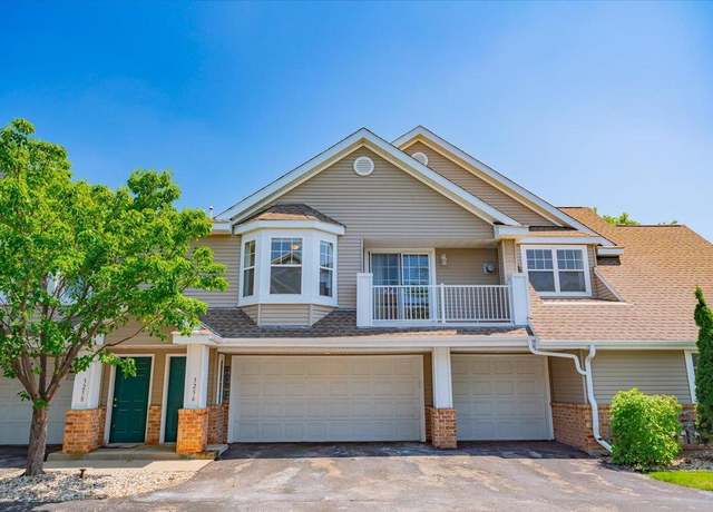 Property at 3256 Stonecreek Dr, Madison, WI 53719, 2 beds, 2 baths