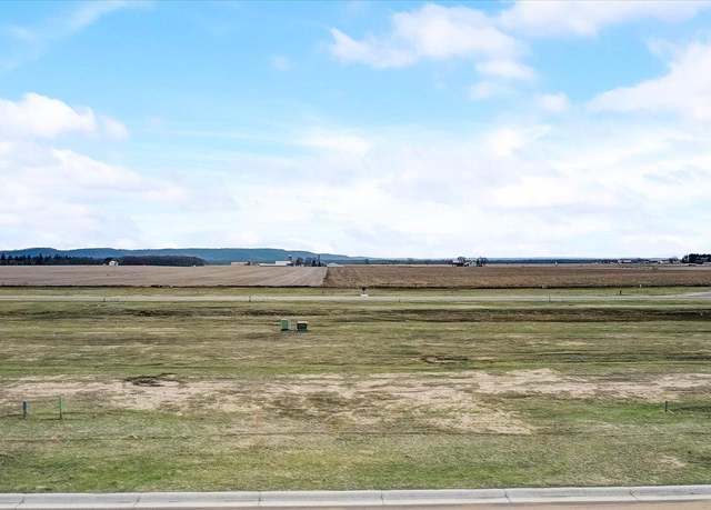 Property at 2008 Mulberry St, Sauk City, WI 53583