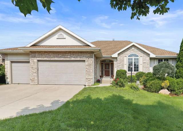 Property at 609 S Meadowbrook Ln, Waunakee, WI 53597, 4 beds, 3 baths