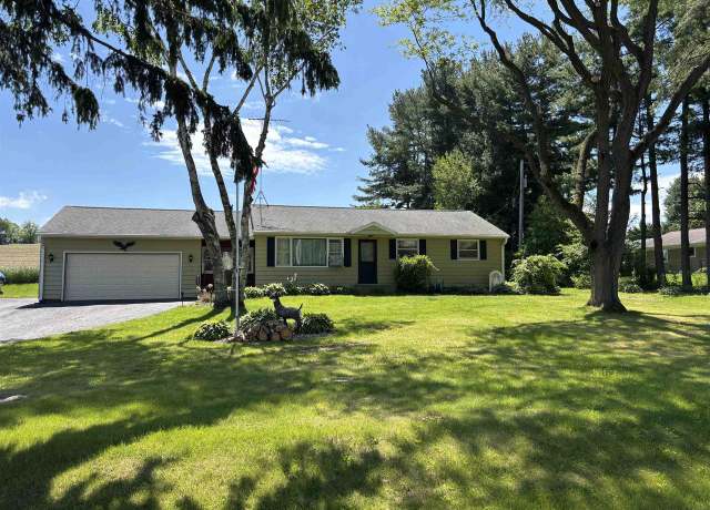 Property at 6044 River Rd, Waunakee, WI 53597, 3 beds, 1.5 baths