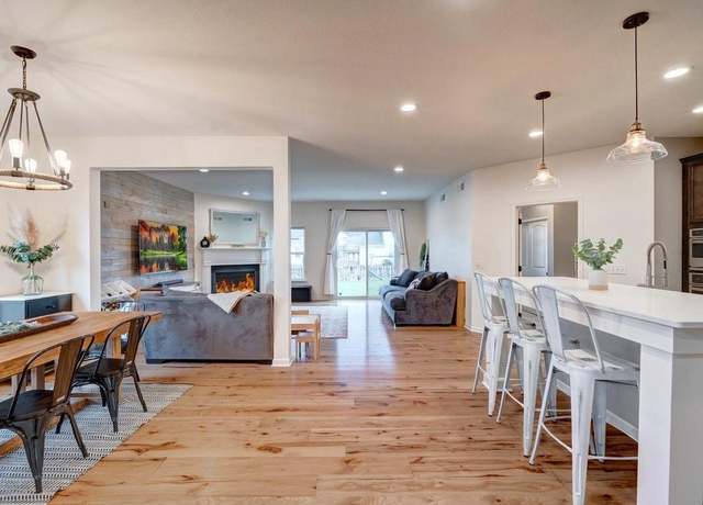 Property at 2340 Colorado Ave, Sun Prairie, WI 53590, 4 beds, 3.5 baths