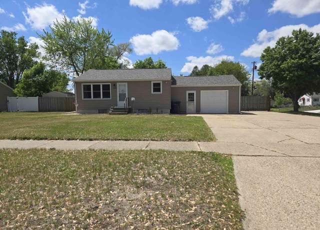 Property at 1600 S Marion Ave, Janesville, WI 53546, 2 beds, 1 bath