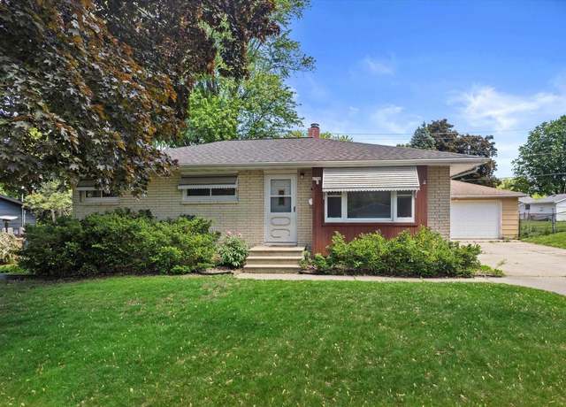 Property at 4706 Steinhauer Trl, Madison, WI 53716, 3 beds, 1 bath
