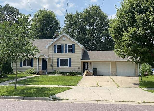Property at 541 8th St, Prairie Du Sac, WI 53578, 3 beds, 2 baths
