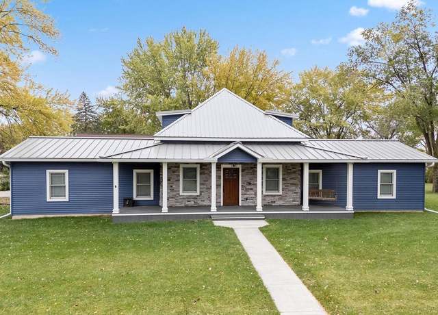 Property at 308 S Washington St, New Lisbon, WI 53950, 6 beds, 3 baths