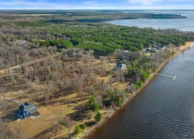 Property at W5073 Southview Dr, Necedah, WI 54646