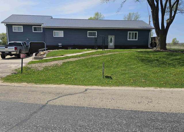 Property at 11809 Formica Rd, Tomah, WI 54660, 4 beds, 2 baths