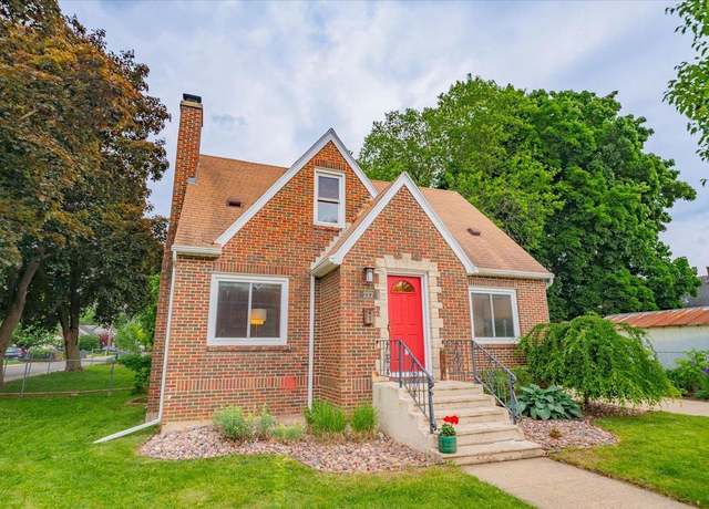 Property at 222 Kedzie St, Madison, WI 53704, 3 beds, 1.5 baths