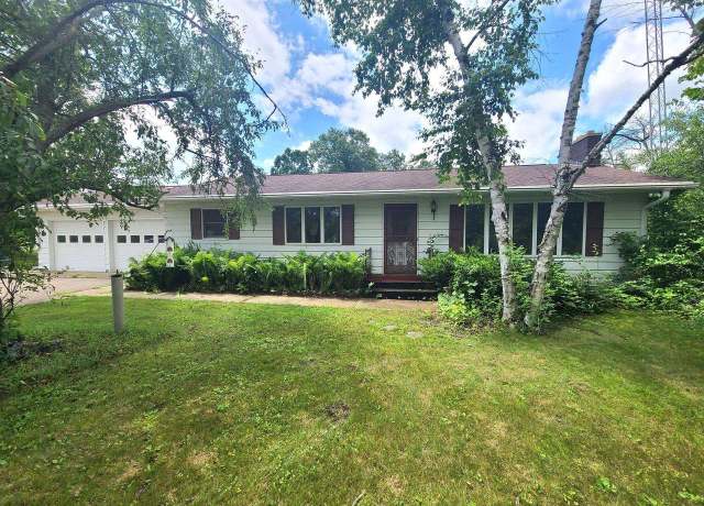 Property at W5327 Highway 33, Pardeeville, WI 53954, 3 beds, 1 bath